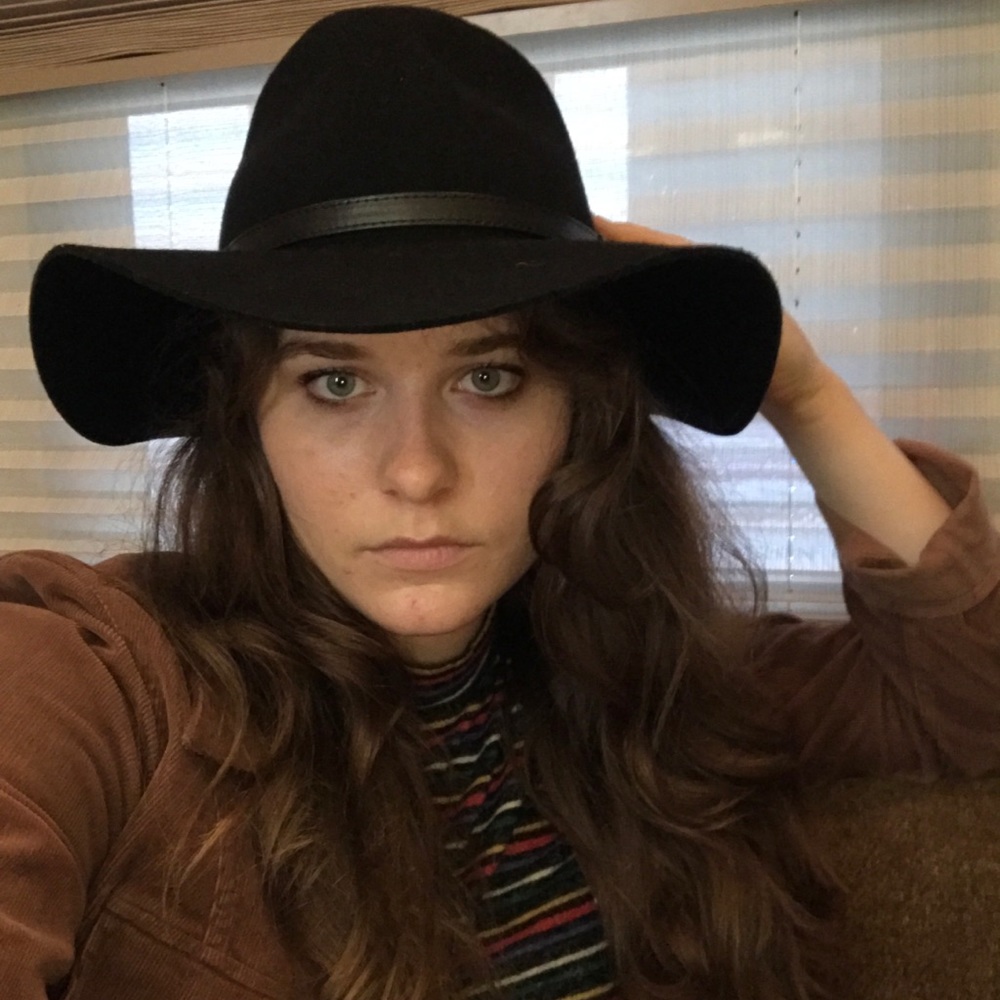 Meet your Posher, Kimberly